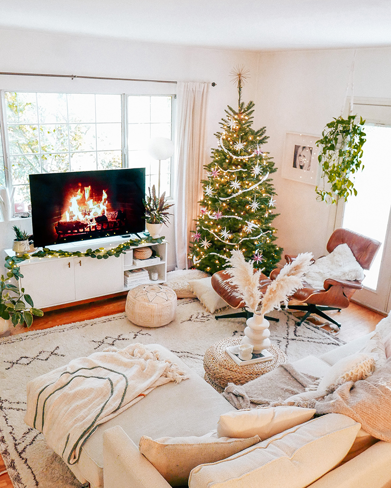 My Neutral Scandinavian Style Holiday Decor | Erika Carlock | Bohemian ...